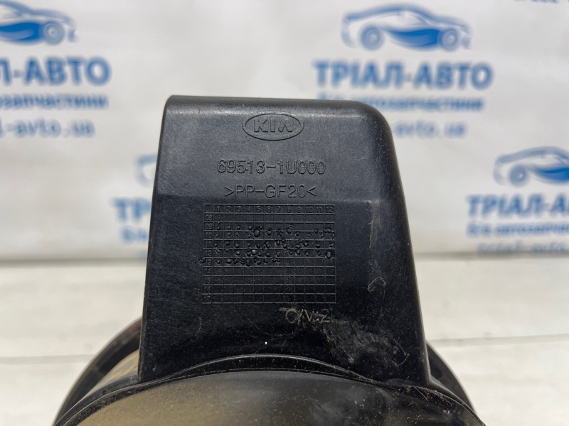 Лючок бака Sorento 2009-2021 XM 2.4 бензин G4KJ Лючок бака Sorento 2009-2021 XM 2.4 бензин G4KJ