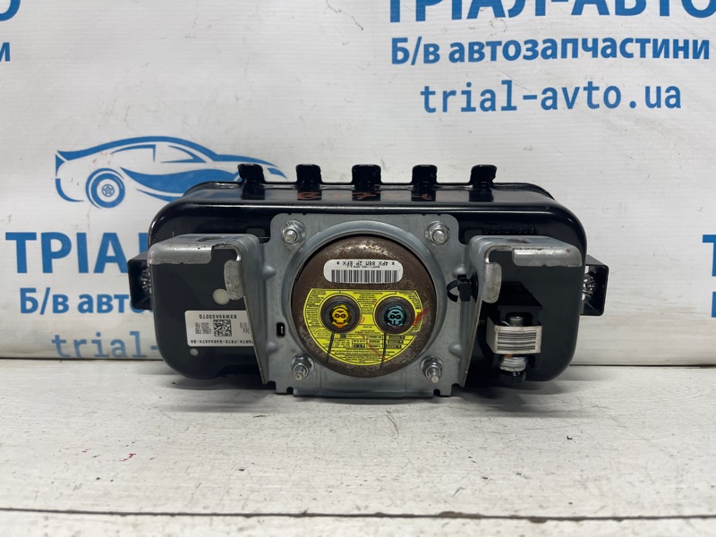 Подушка безопасности в торпеду Fusion USA 2013-2020 2 1.5 бензин ENUN0 Подушка безопасности в торпеду Fusion USA 2013-2020 2 1.5 бензин ENUN0