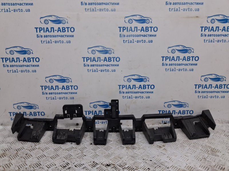 Запчасть абсорбер задний Ford Escape 2012-2019 3 2.0 бензин ENR90 CJ5Z17754B Б/У Абсорбер задний Ford Escape 2012-2019 3 2.0 бензин ENR90 CJ5Z17754B Б/У