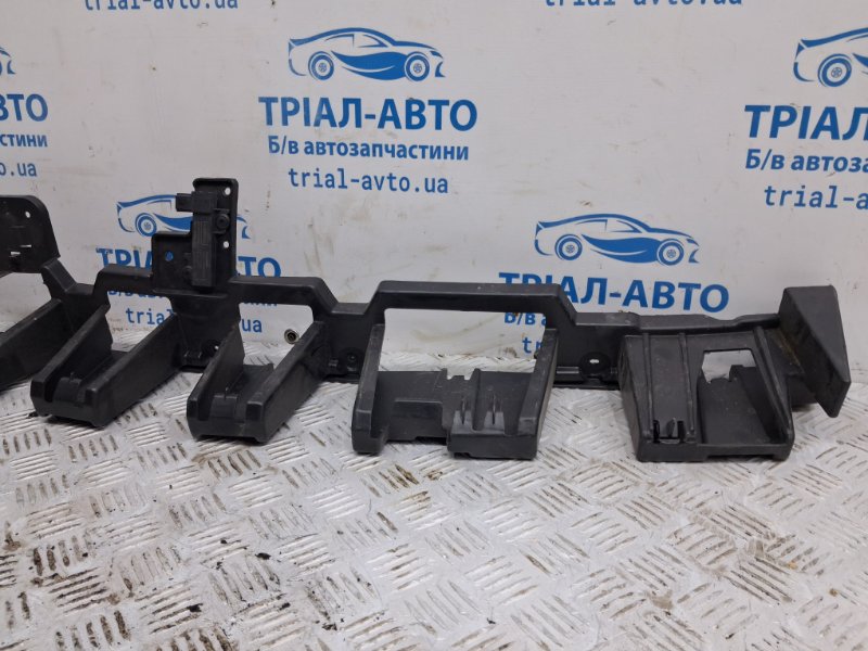 Абсорбер задний Ford Escape 3 2.0 бензин ENR90 Абсорбер задний Ford Escape 3 2.0 бензин ENR90