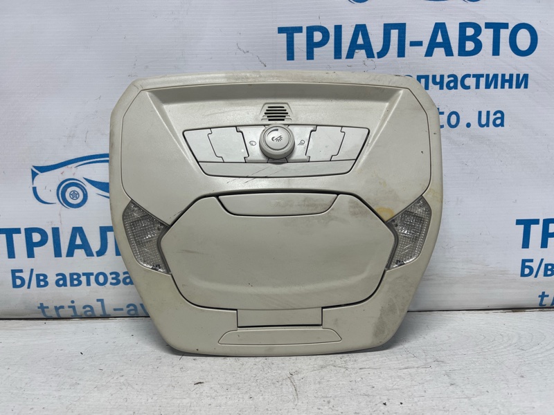 Плафон передний Ford Escape 2012-2019 3 2.0 бензин ENR90 FJ5Z78519A70BB Б/У