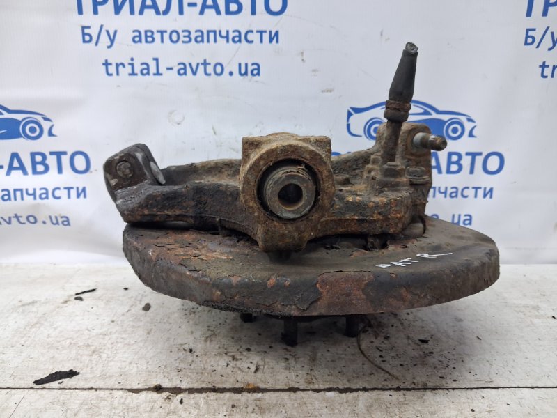 Цапфа задняя правая со ступицей Pathfinder 2004-2014 R51 2.5 Diesel YD25DDTI