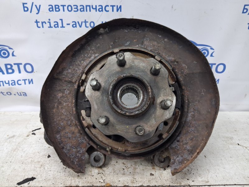 Цапфа задняя правая со ступицей Pathfinder 2004-2014 R51 2.5 Diesel YD25DDTI