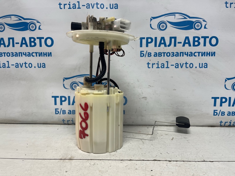 Модуль топливного насоса Kia Sorento UM 2.4 бензин G4KJ