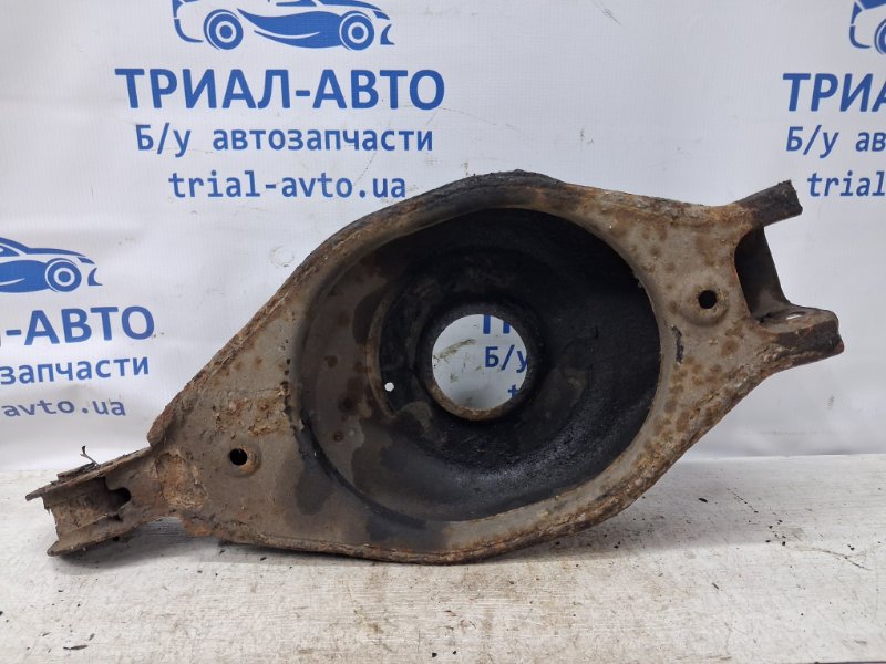 Рычаг задней подвески нижний поперечный (под пружину) Pathfinder 2004-2014 R51 2.5 Diesel YD25DDTI