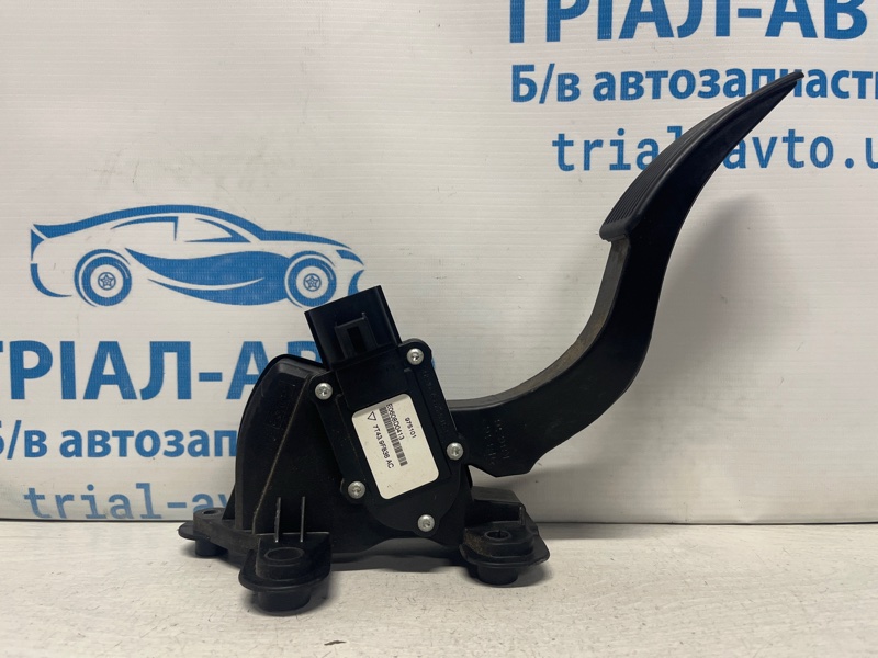 Запчасть педаль газа Mazda CX 9 2006-2015 TB 3.7 бензин MZI TD1141600A Б/У Педаль газа Mazda CX 9 2006-2015 TB 3.7 бензин MZI TD1141600A Б/У