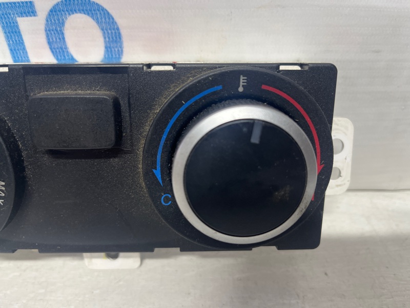 Блок управления климат-контролем задний CX 9 2006-2015 TB 3.7 бензин MZI Блок управления климат-контролем задний CX 9 2006-2015 TB 3.7 бензин MZI