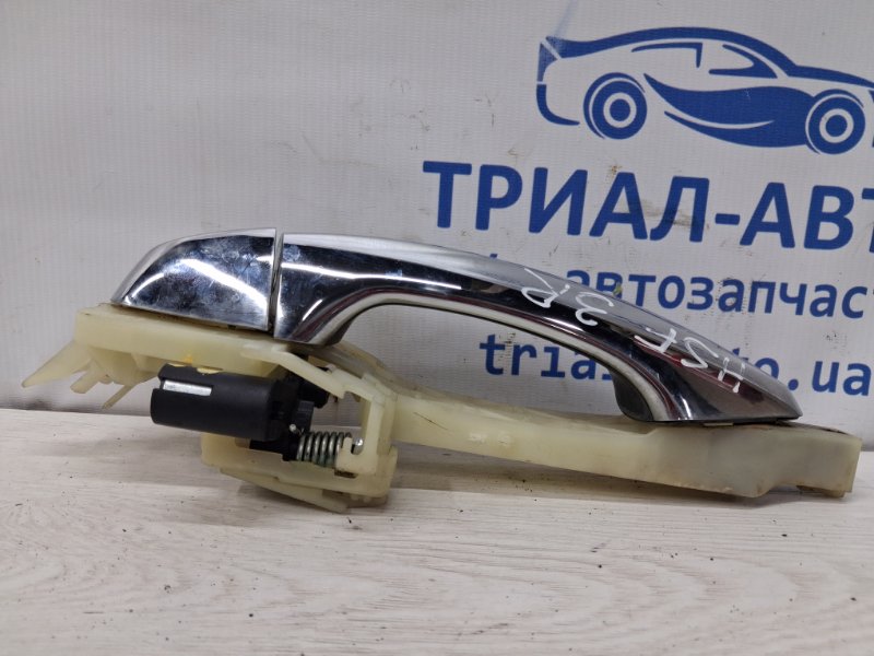 Ручка двери внешняя задняя правая Hyundai Santa fe DM 2.4 бензин G4KJ Ручка двери внешняя задняя правая Hyundai Santa fe DM 2.4 бензин G4KJ
