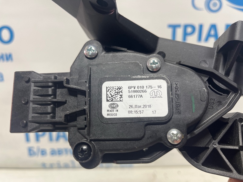 Педаль газа Compass 2016-2020 MP 2.4 бензин EDE Педаль газа Compass 2016-2020 MP 2.4 бензин EDE