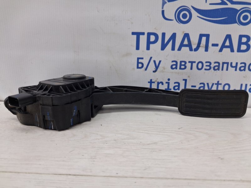 Педаль газа Edge 2015-2018 2 2.0 бензин ENR90 Педаль газа Edge 2015-2018 2 2.0 бензин ENR90
