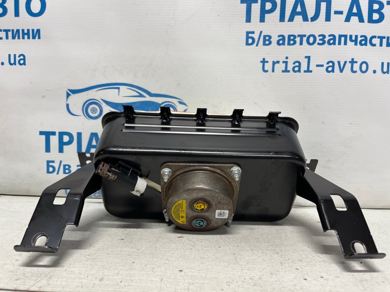 Подушка безопасности в торпеду Hyundai Santa fe DM 2.4 бензин G4KJ Подушка безопасности в торпеду Hyundai Santa fe DM 2.4 бензин G4KJ