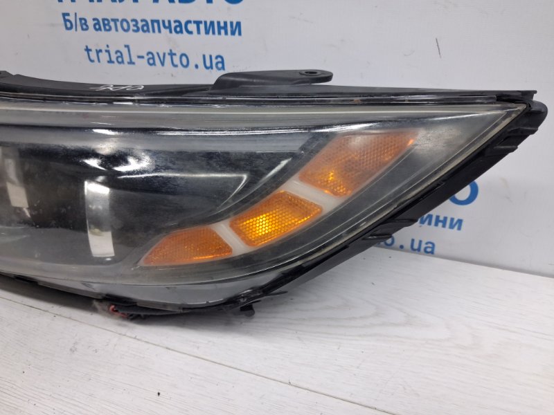 Фара левая Optima 2010-2016 TF 2.4 бензин G4KJ Фара левая Optima 2010-2016 TF 2.4 бензин G4KJ
