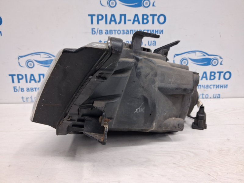 Фара правая L200 2006-2015 KB 2.5 дизель 4D56U Фара правая L200 2006-2015 KB 2.5 дизель 4D56U