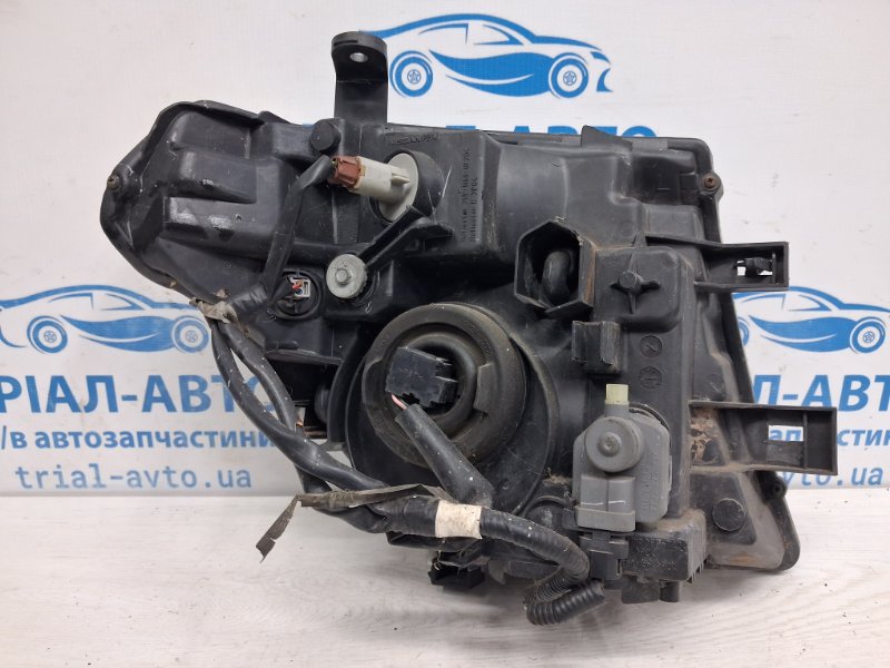 Фара левая Pathfinder 2004-2014 R51 2.5 Diesel YD25DDTI Фара левая Pathfinder 2004-2014 R51 2.5 Diesel YD25DDTI