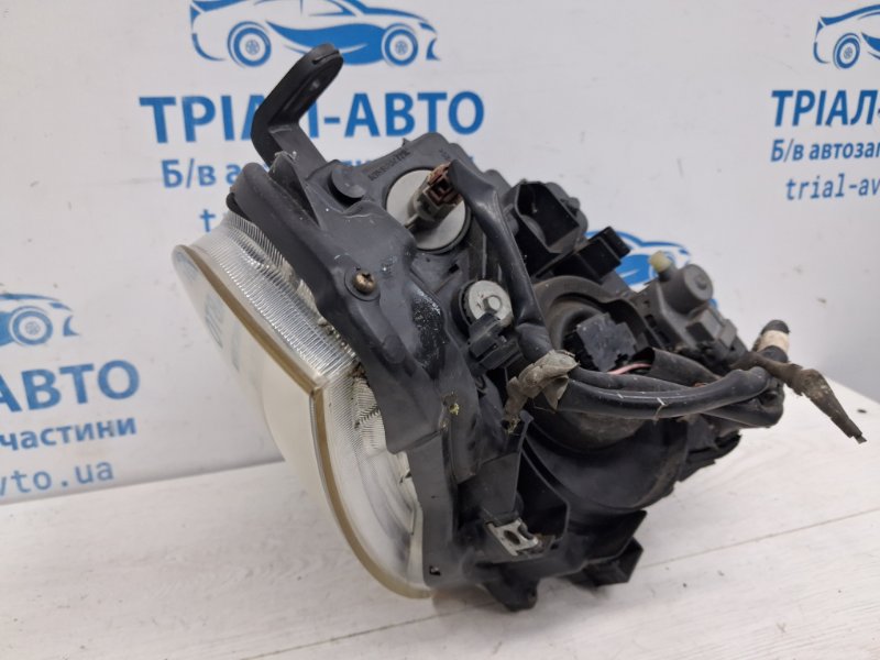Фара левая Pathfinder 2004-2014 R51 2.5 Diesel YD25DDTI Фара левая Pathfinder 2004-2014 R51 2.5 Diesel YD25DDTI