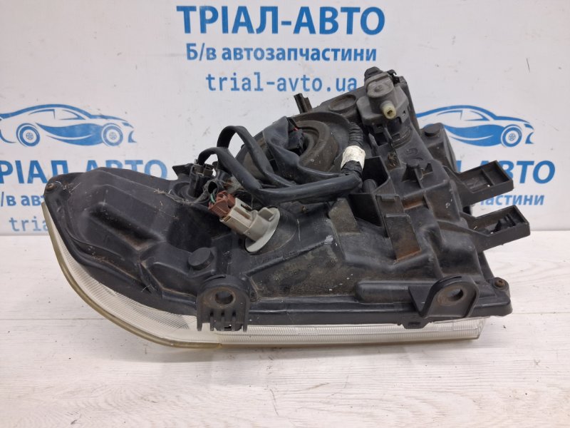 Фара правая Pathfinder 2004-2014 R51 2.5 Diesel YD25DDTI