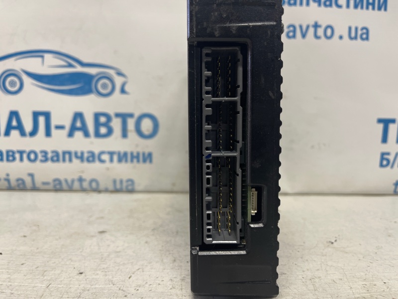 Усилитель Аудиосистемы Santa fe 2012-2019 DM 2.4 бензин G4KJ