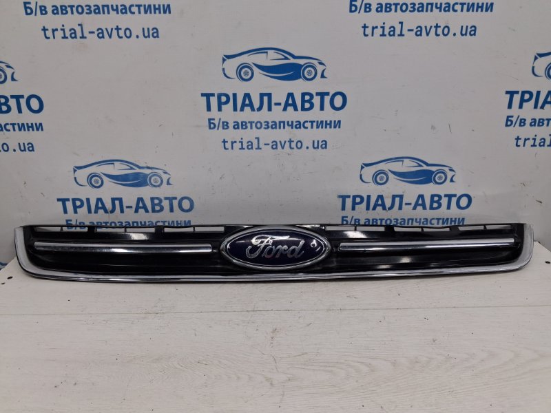 Запчасть решетка радиатора Ford Escape 2012-2019 3 2.0 бензин ENR90 CJ5Z8200EA Б/У Решетка радиатора Ford Escape 2012-2019 3 2.0 бензин ENR90 CJ5Z8200EA Б/У