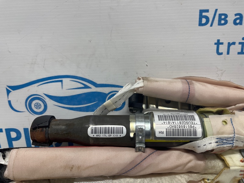Airbag потолка(шторка) правый Jeep Grand Cherokee WK2 3.6 бензин ERB Airbag потолка(шторка) правый Jeep Grand Cherokee WK2 3.6 бензин ERB