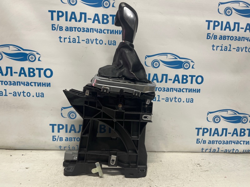 Запчасть кулиса переключения акпп Ford Edge 2015-2018 2 2.0 бензин ENR90 E1GZ-7210-EC Б/У Кулиса переключения АКПП Ford Edge 2015-2018 2 2.0 бензин ENR90 E1GZ-7210-EC Б/У