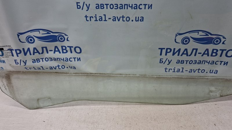 Стекло двери переднее правое SsangYong Actyon CJ 2.0 diesel D20DT Стекло двери переднее правое SsangYong Actyon CJ 2.0 diesel D20DT