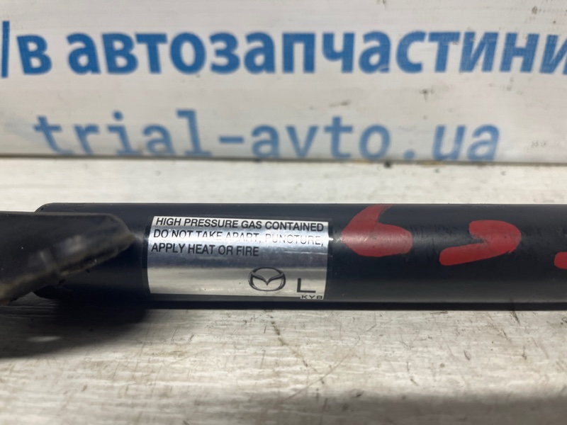 Амортизатор крышки багажника CX 9 2006-2015 TB 3.7 бензин MZI Амортизатор крышки багажника CX 9 2006-2015 TB 3.7 бензин MZI