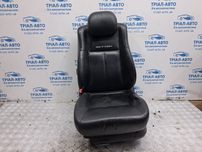 Сиденье переднее левое SsangYong Actyon 2005-2010 CJ 2.0 diesel D20DT 7400131010LLG Б/У