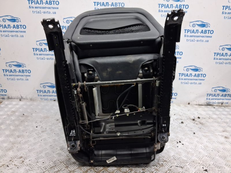 Сиденье переднее левое Actyon 2005-2010 CJ 2.0 diesel D20DT