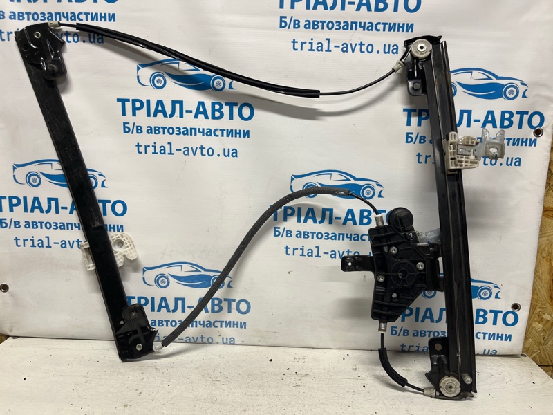 Стеклоподъемник передний правый QX60 2013-2021 L50 3.5 бензин VQ35DE Стеклоподъемник передний правый QX60 2013-2021 L50 3.5 бензин VQ35DE