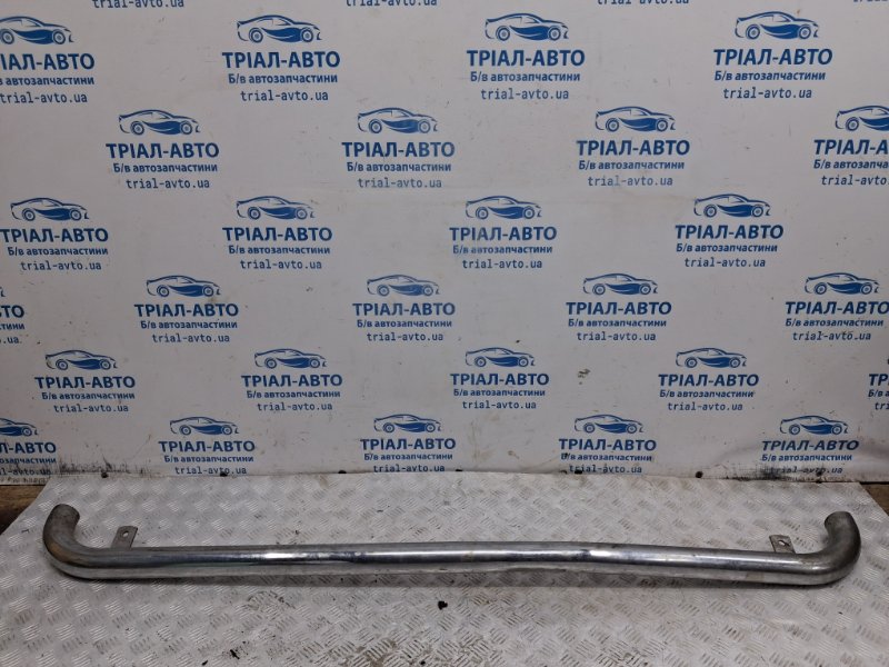 Запчасть подножка SsangYong Actyon 2005-2010 CJ 2.0 diesel D20DT Б/У Подножка SsangYong Actyon 2005-2010 CJ 2.0 diesel D20DT Б/У