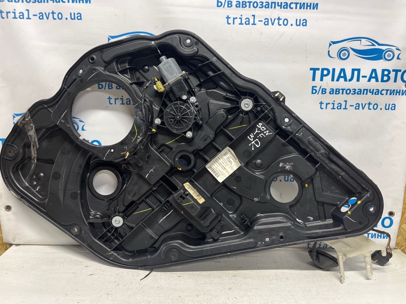 Запчасть стеклоподъемник задний правый Hyundai Sonata 2010-2016 YF 2.4 бензин G4KJ 834813Q000 Б/У Стеклоподъемник задний правый Hyundai Sonata 2010-2016 YF 2.4 бензин G4KJ 834813Q000 Б/У