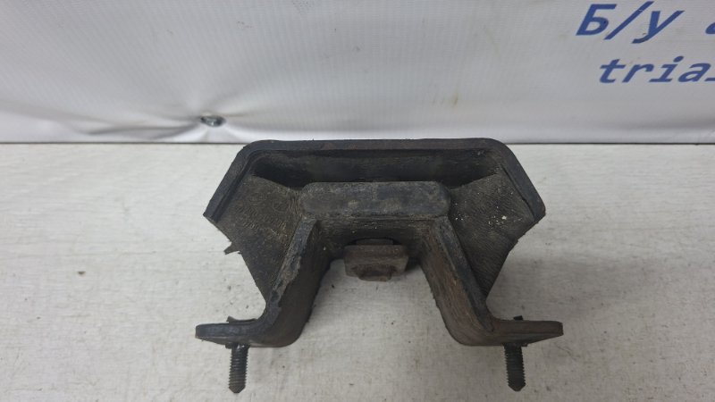 Подушка ДВС левая Actyon 2005-2010 CJ 2.0 diesel D20DT Подушка ДВС левая Actyon 2005-2010 CJ 2.0 diesel D20DT