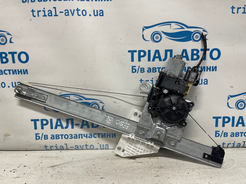 Запчасть стеклоподъемник задний левый Ford Escape 2012-2019 3 2.0 бензин ENR90 DM5Z7827001E Б/У Стеклоподъемник задний левый Ford Escape 2012-2019 3 2.0 бензин ENR90 DM5Z7827001E Б/У