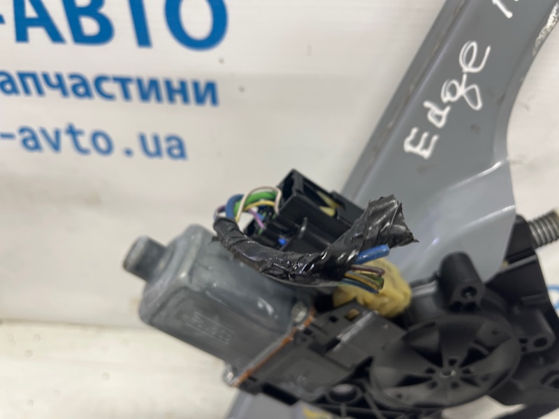 Стеклоподъемник передний левый Ford Edge 2 2.0 бензин ENR90 Стеклоподъемник передний левый Ford Edge 2 2.0 бензин ENR90