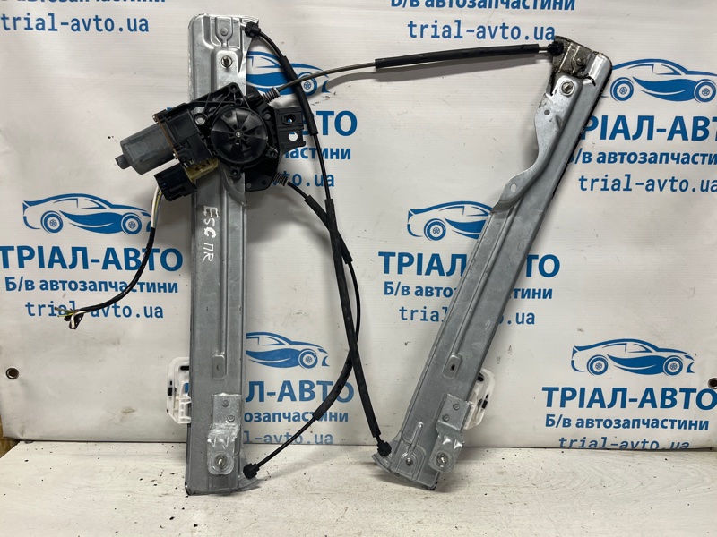 Запчасть стеклоподъемник передний правый Ford Escape 2012-2019 3 2.0 бензин ENR90 CJ5Z7823200B Б/У Стеклоподъемник передний правый Ford Escape 2012-2019 3 2.0 бензин ENR90 CJ5Z7823200B Б/У