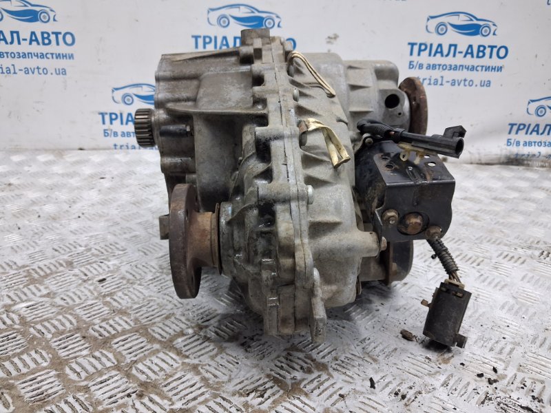 Раздаточная коробка SsangYong Actyon CJ 2.0 diesel D20DT Раздаточная коробка SsangYong Actyon CJ 2.0 diesel D20DT