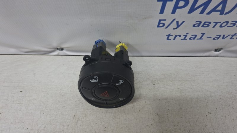 Кнопка аварийки Actyon 2005-2010 CJ 2.0 diesel D20DT Кнопка аварийки Actyon 2005-2010 CJ 2.0 diesel D20DT