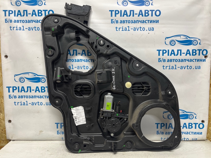 Запчасть стеклоподъемник задний правый Jeep Grand Cherokee 2010-2022 WK2 3.6 бензин ERB 68079288AA Б/У Стеклоподъемник задний правый Jeep Grand Cherokee 2010-2022 WK2 3.6 бензин ERB 68079288AA Б/У
