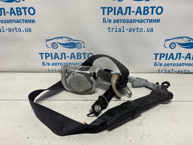 Ремень безопасности передний левый Kia Optima 2010-2016 TF 2.4 бензин G4KJ 888104C000UP Б/У