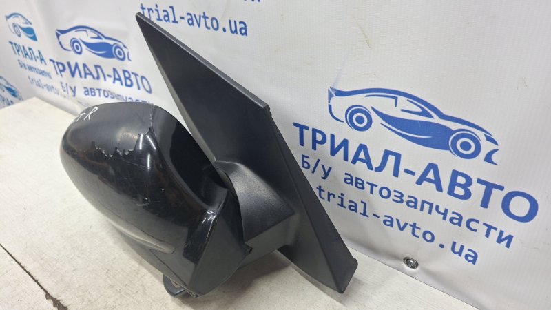 Зеркало правое SsangYong Actyon CJ 2.0 diesel D20DT Зеркало правое SsangYong Actyon CJ 2.0 diesel D20DT