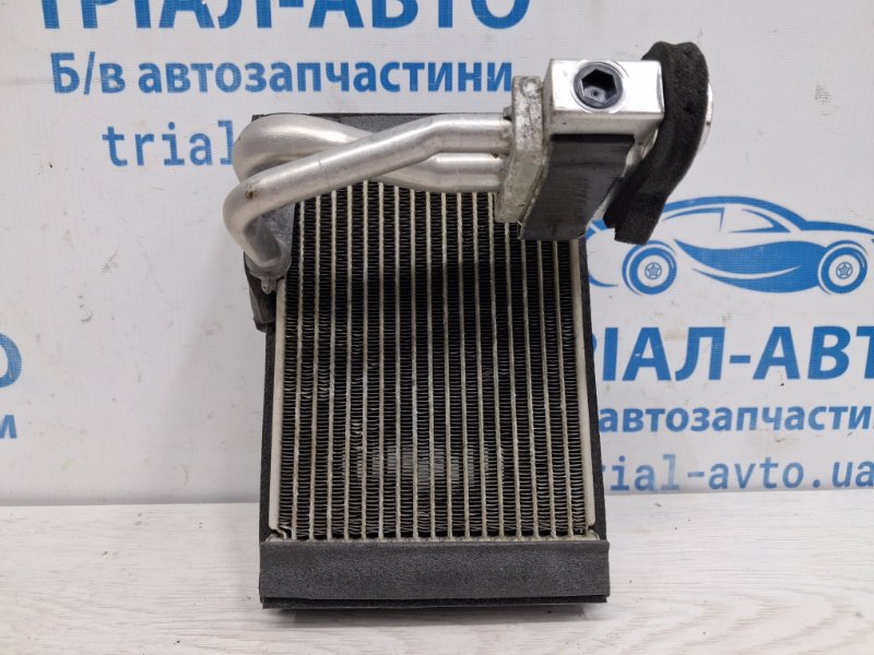 Запчасть осушитель кондиционера Mazda CX 9 2006-2015 TB 3.7 бензин MZI Б/У Осушитель кондиционера Mazda CX 9 2006-2015 TB 3.7 бензин MZI Б/У