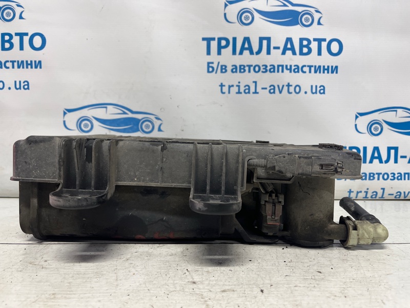 Абсорбер паров топлива Sorento 2014-2020 UM 2.4 бензин G4KJ Абсорбер паров топлива Sorento 2014-2020 UM 2.4 бензин G4KJ