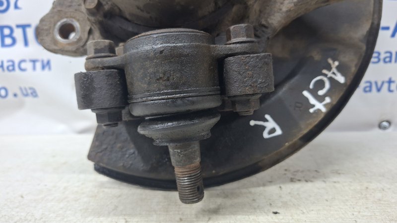 Кулак поворотный правый со ступицей Actyon 2005-2010 CJ 2.0 diesel D20DT Кулак поворотный правый со ступицей Actyon 2005-2010 CJ 2.0 diesel D20DT