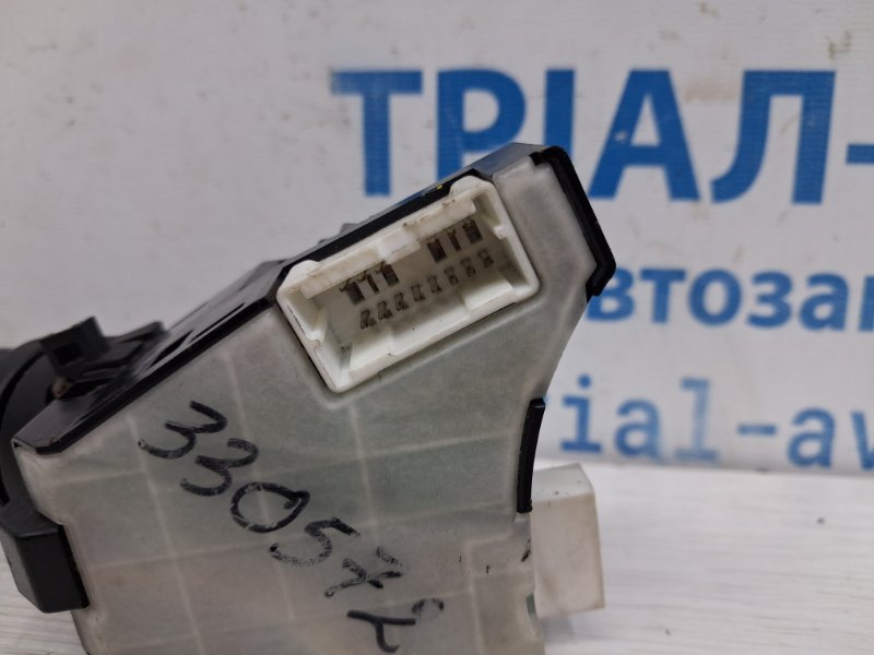 Переключатель подрулевой правый(дворники) Pathfinder 2004-2014 R51 2.5 Diesel YD25DDTI