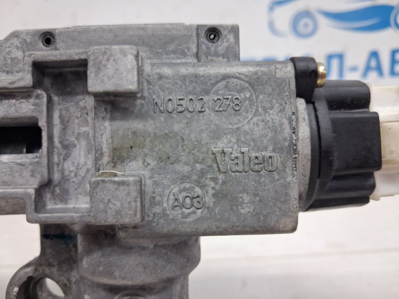 Замок зажигания Pathfinder 2004-2014 R51 2.5 Diesel YD25DDTI