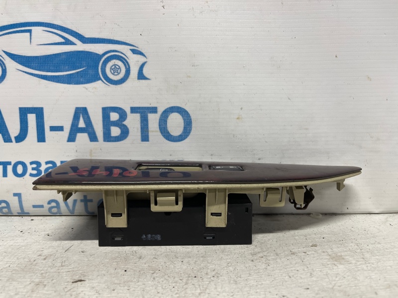 Кнопка стеклоподъемника FX 2002-2008 S50 3.5 бензин VQ35DE