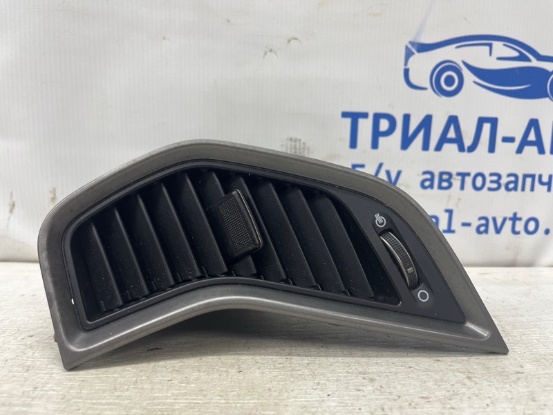 Запчасть дефлектор обдува правый Hyundai Santa fe 2012-2019 DM 2.4 бензин G4KJ 974204Z000RJ5 Б/У Дефлектор обдува правый Hyundai Santa fe 2012-2019 DM 2.4 бензин G4KJ 974204Z000RJ5 Б/У