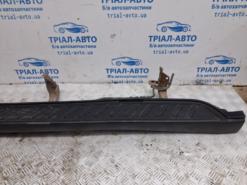 Подножка левая Pajero Wagon 1999-2006 3 3.2 Дизель 4M41