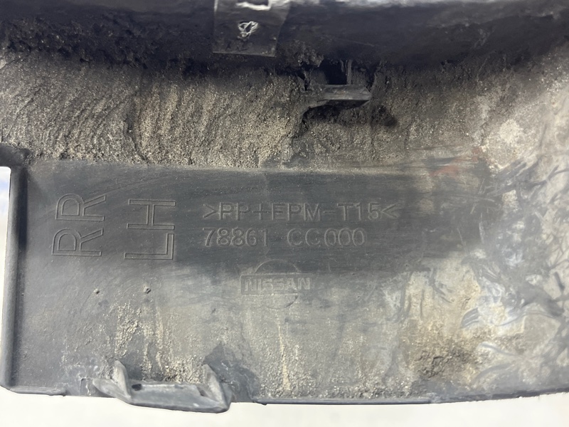 Накладка крыла задняя левая FX 2002-2008 S50 3.5 бензин VQ35DE Накладка крыла задняя левая FX 2002-2008 S50 3.5 бензин VQ35DE
