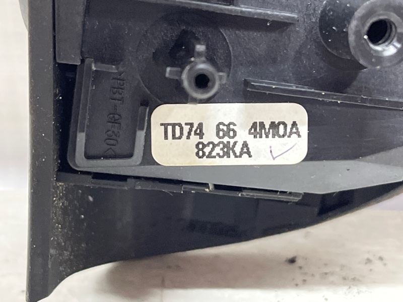 Кнопка руля CX 9 2006-2015 TB 3.7 бензин MZI Кнопка руля CX 9 2006-2015 TB 3.7 бензин MZI